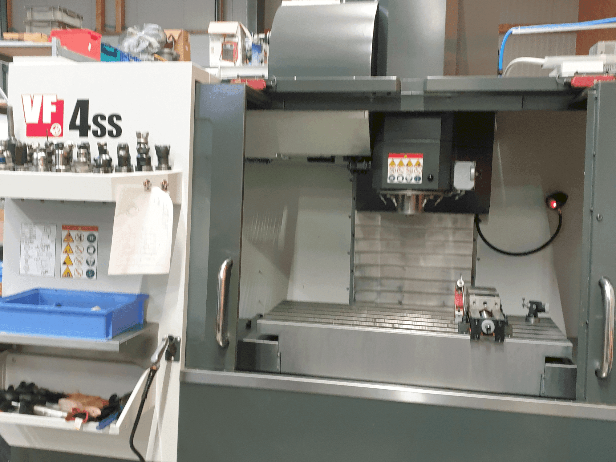 Front view of HAAS VF 4 SS machine