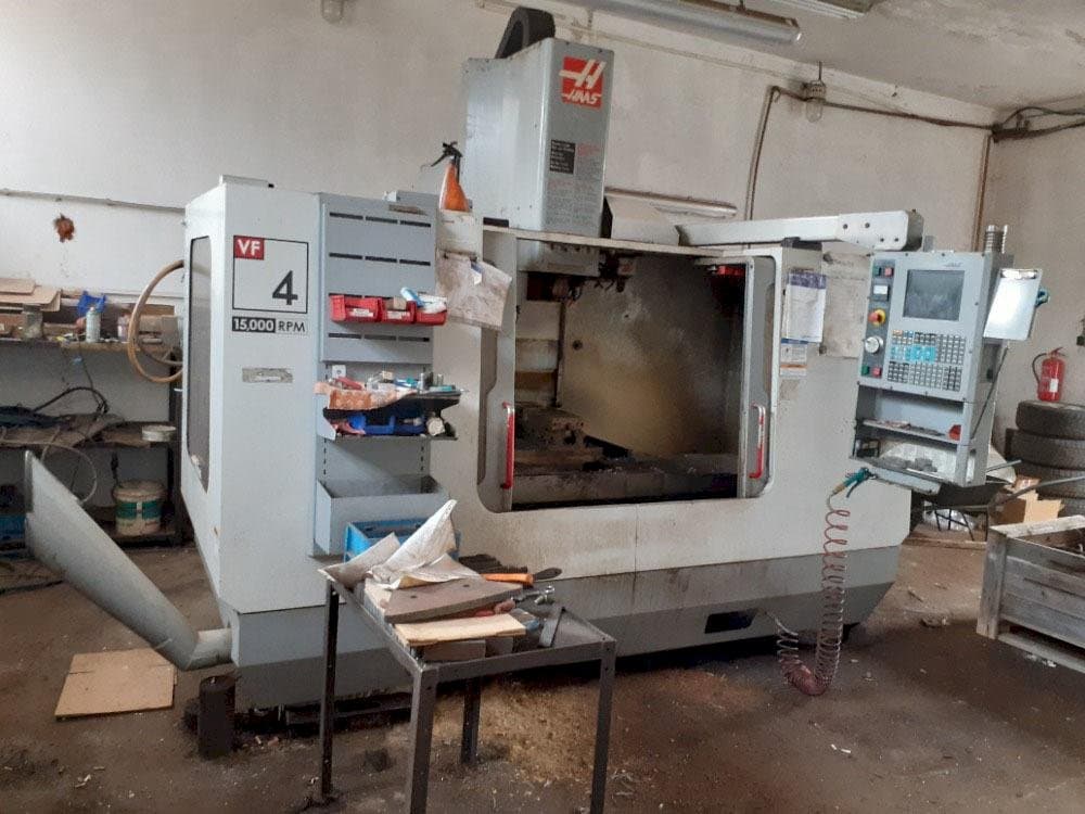 Front view of HAAS VF-4 DHE machine