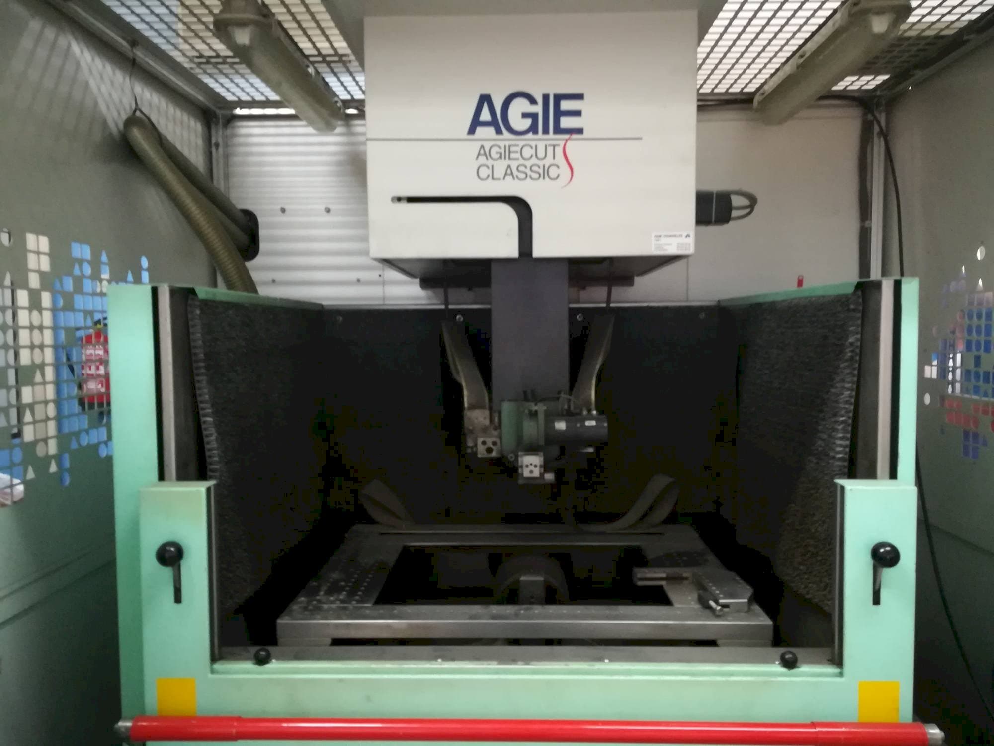 Front view of AGIE Agiecut Classic 3S  machine