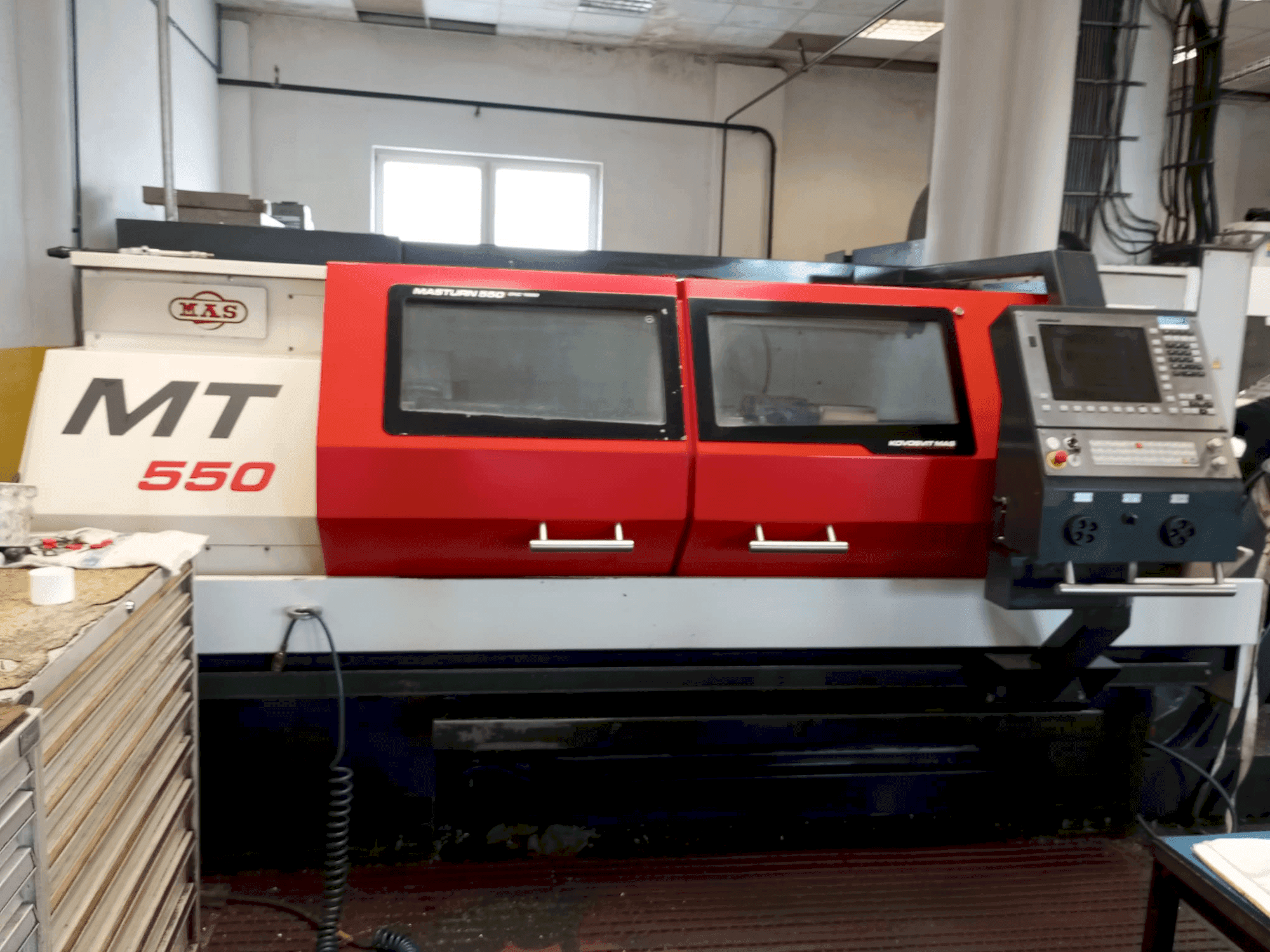 Front view of KOVOSVIT MAS MASTURN 550i CNC 1500 machine