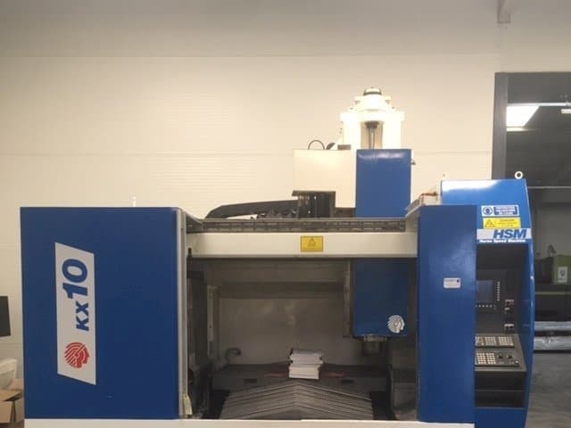 Front view of Huron KX 10 machine