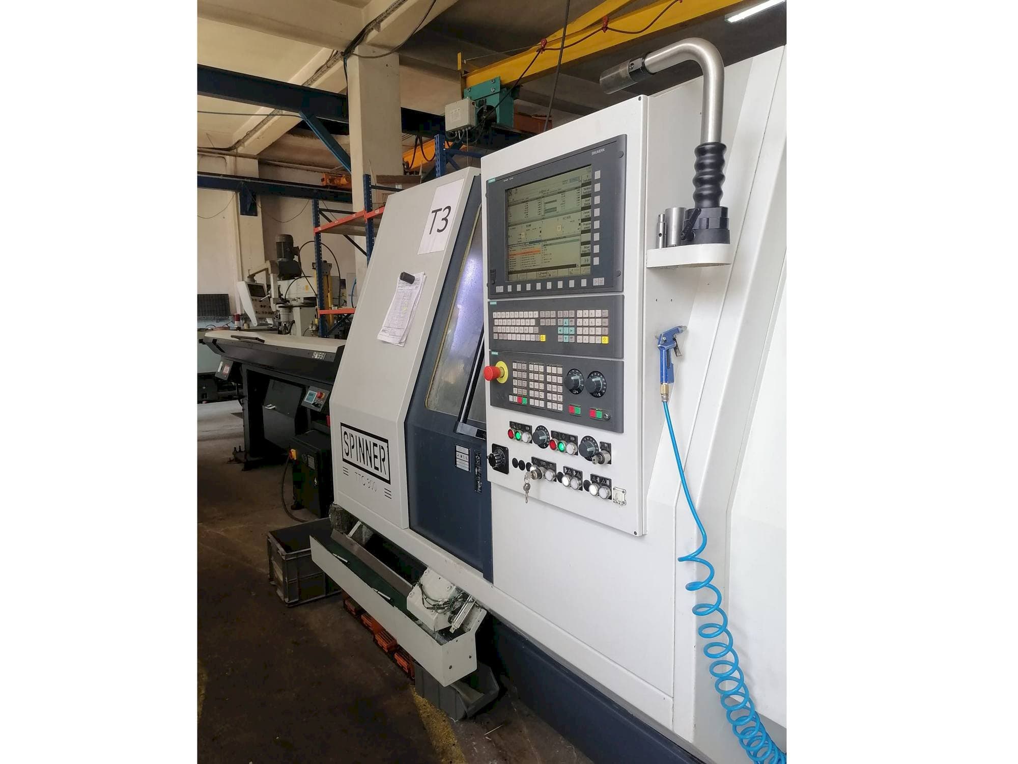 Front view of SPINNER TTC300-52 SMMCY machine