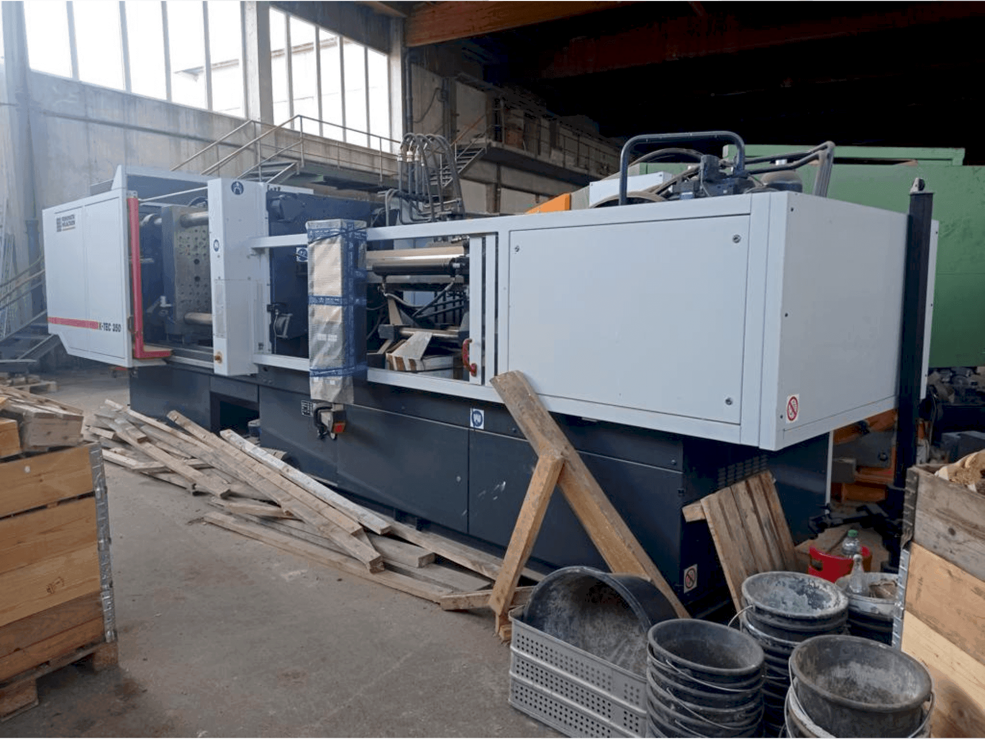 Front view of FERROMATIK K-Tec 350 S/2F  machine