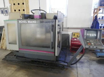 Front view of DECKEL MAHO MH 600 W Machine