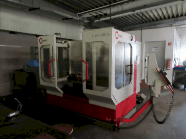 Front view of HERMLE UWF 1202 S  machine