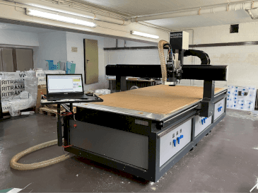 Front view of HARMUTH F+3000  machine