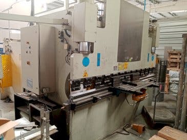 Front view of ERMAKSAN AP 3100-120  machine