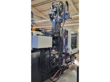 Left side view of Sumitomo SHI DEMAG Systec Multi 120/470-200h/80V  machine
