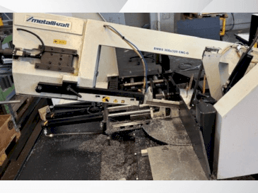 Front view of Metallkraft BMBS 300X320 machine