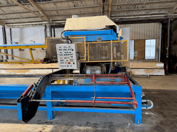 Front view of MITEK VKP 4 machine