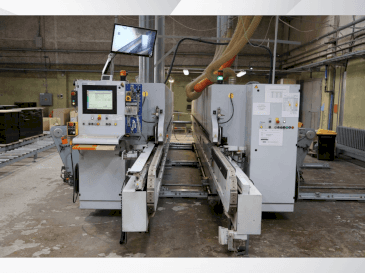 Front view of HOMAG KFL 526 / C machine