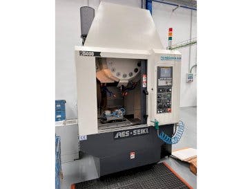 Front view of ARES-SEIKI R5030  machine