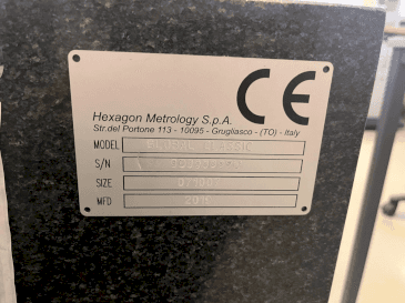 Front view of Hexagon GLOBAL CLASSIC machine