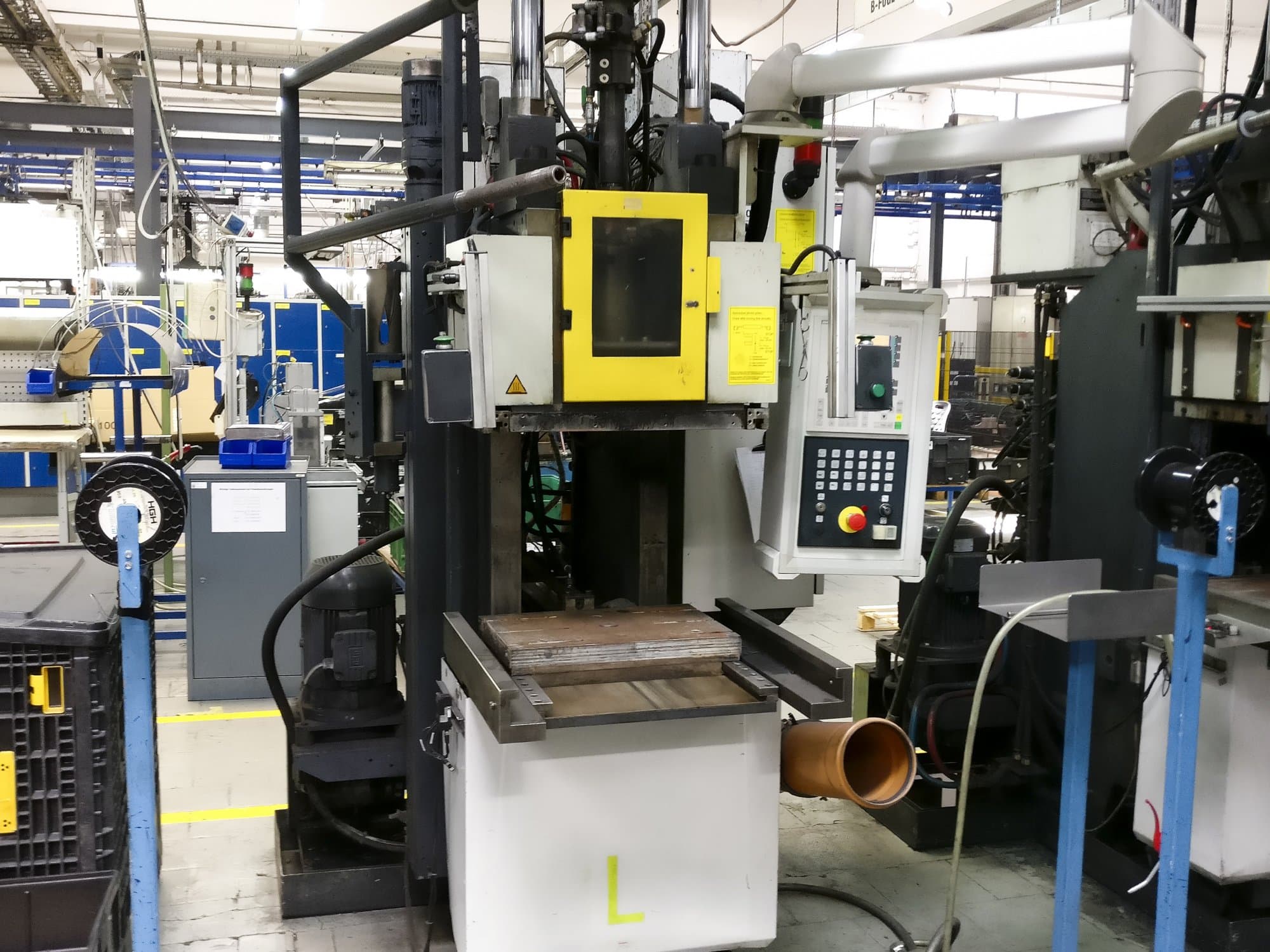 Front view of Kloeckner Desma 956.050 ZO Machine