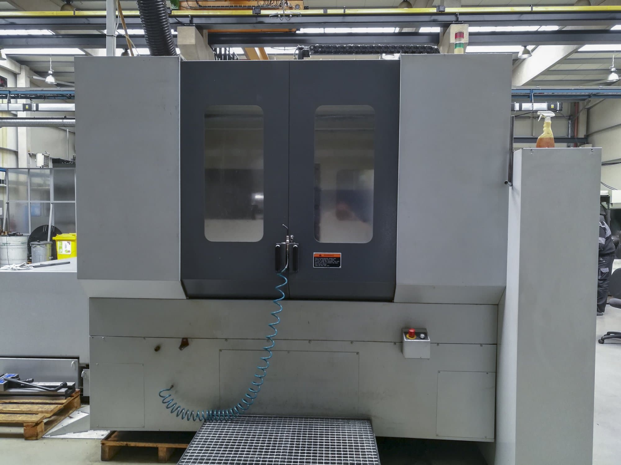 Front view of MORI SEIKI MH-633 machine