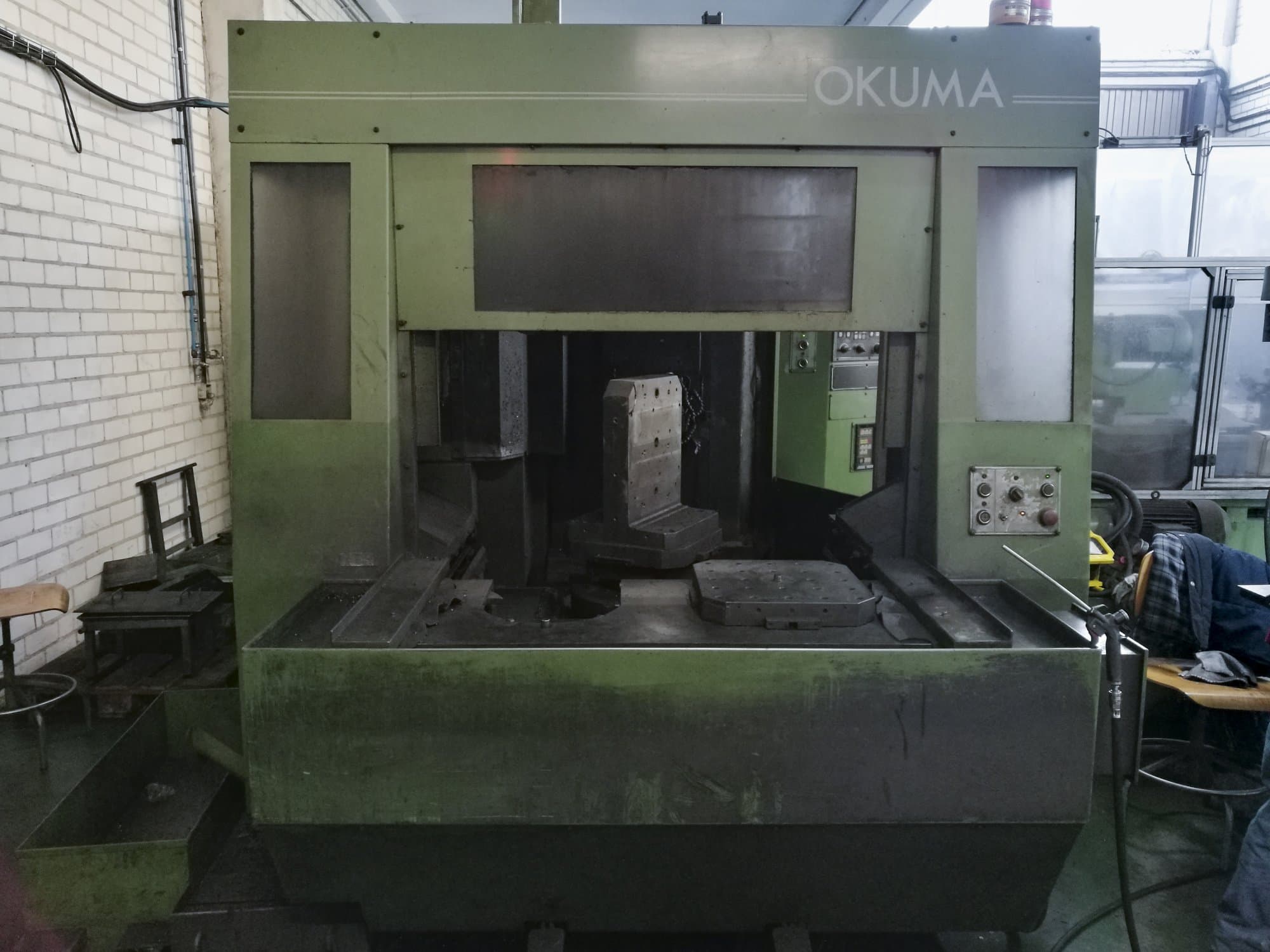 Front view of Okuma MC-40H machine