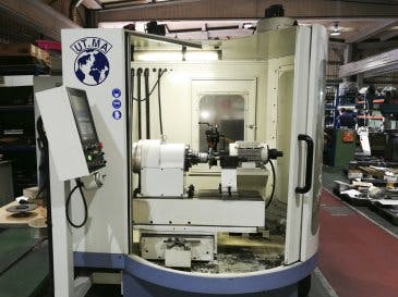 Front view of UT.MA P20 CNC machine