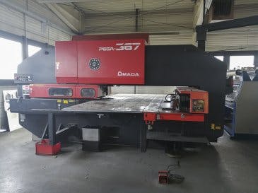 Front view of AMADA PEGA 367 machine