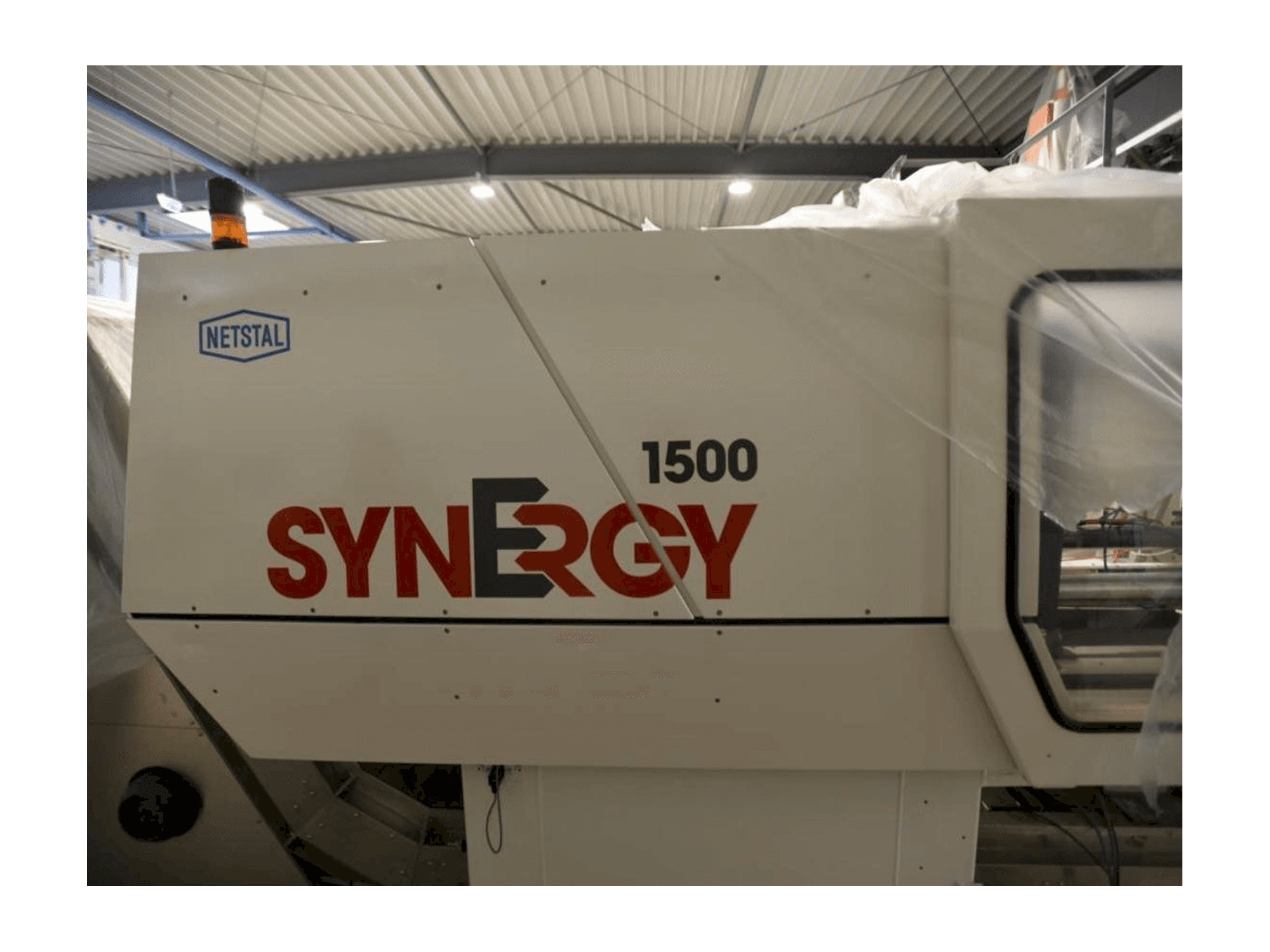 Front view of Netstal SynErgy 1500-460 machine