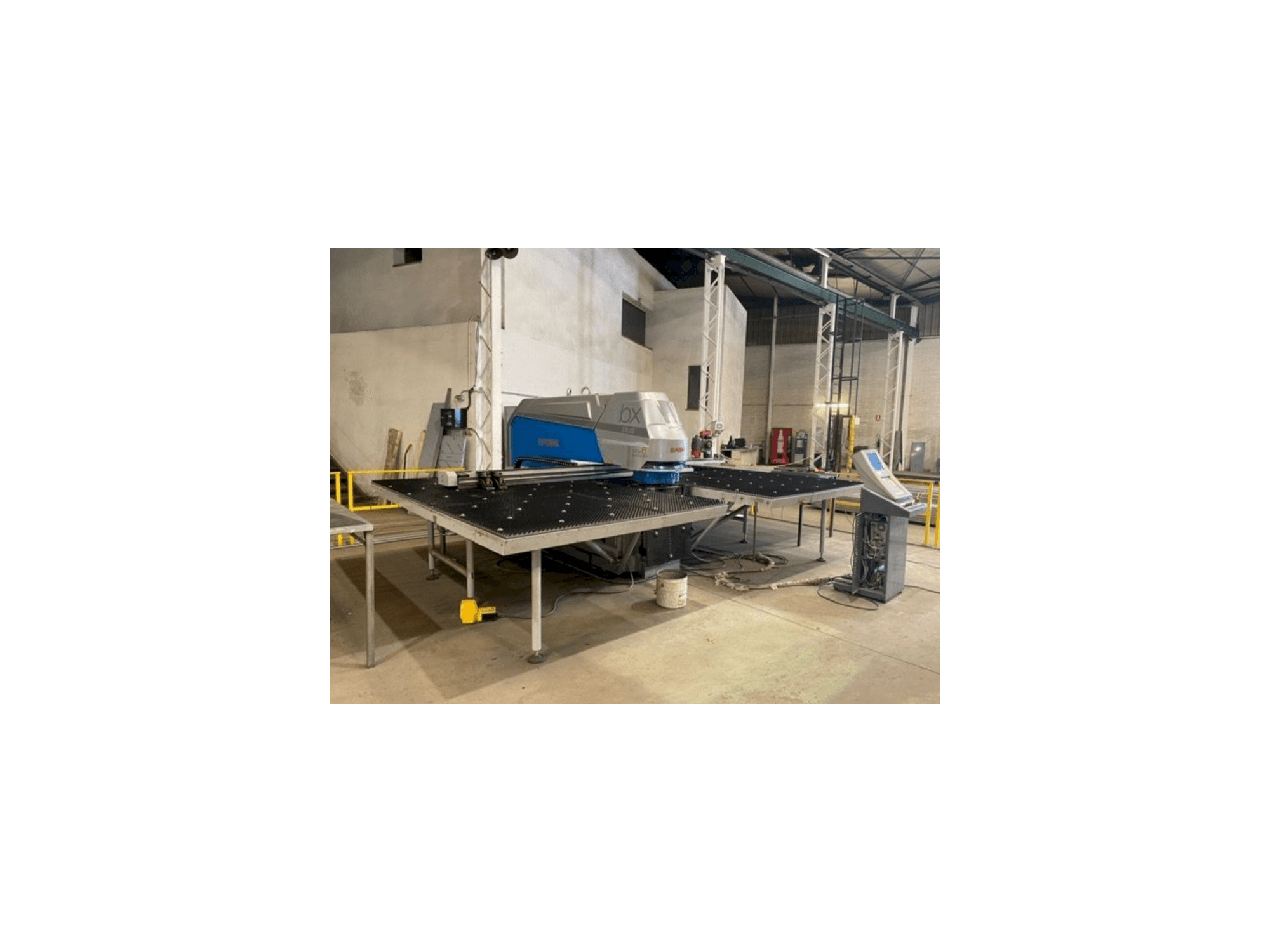 Front view of Euromac Mbx6 Plus machine