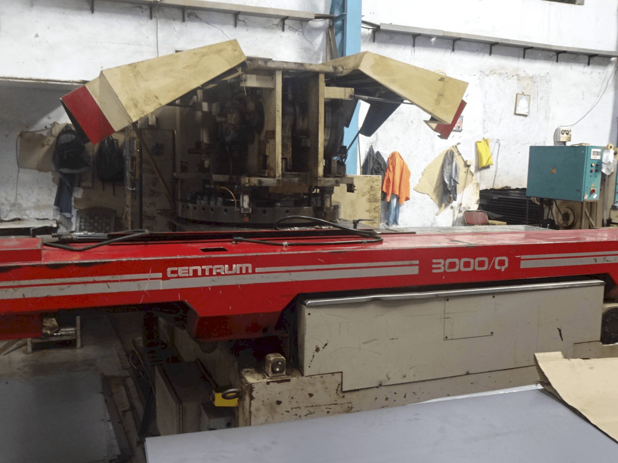 Front view of MURATA MURATEC CENTRUM 3000 Machine