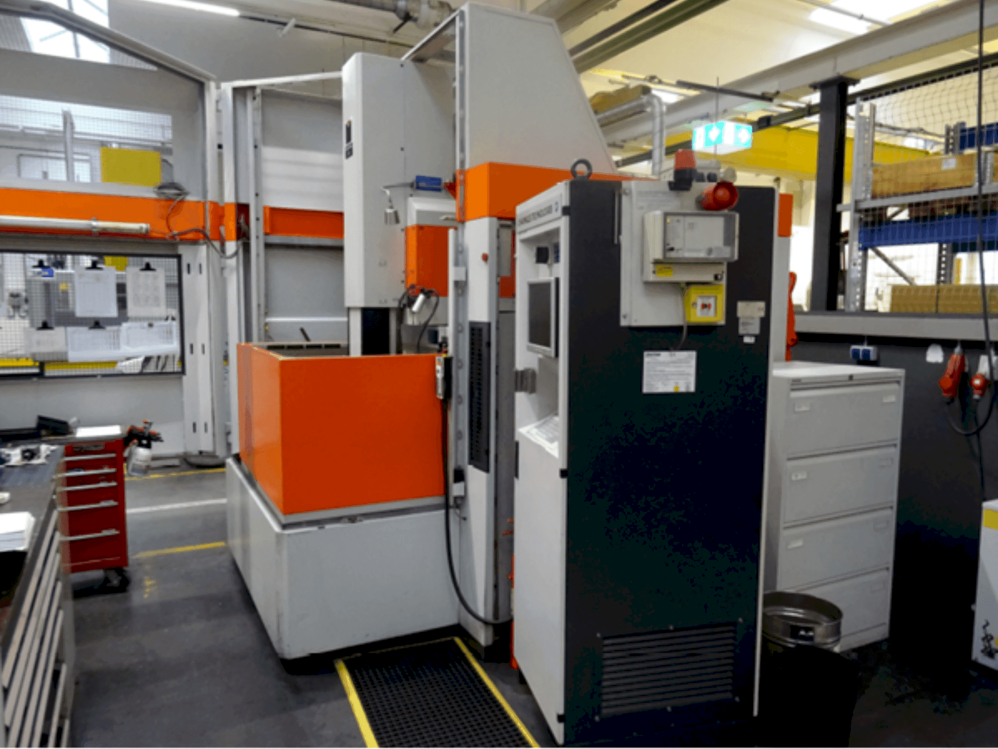 Front view of CHARMILLES Roboform 41 machine