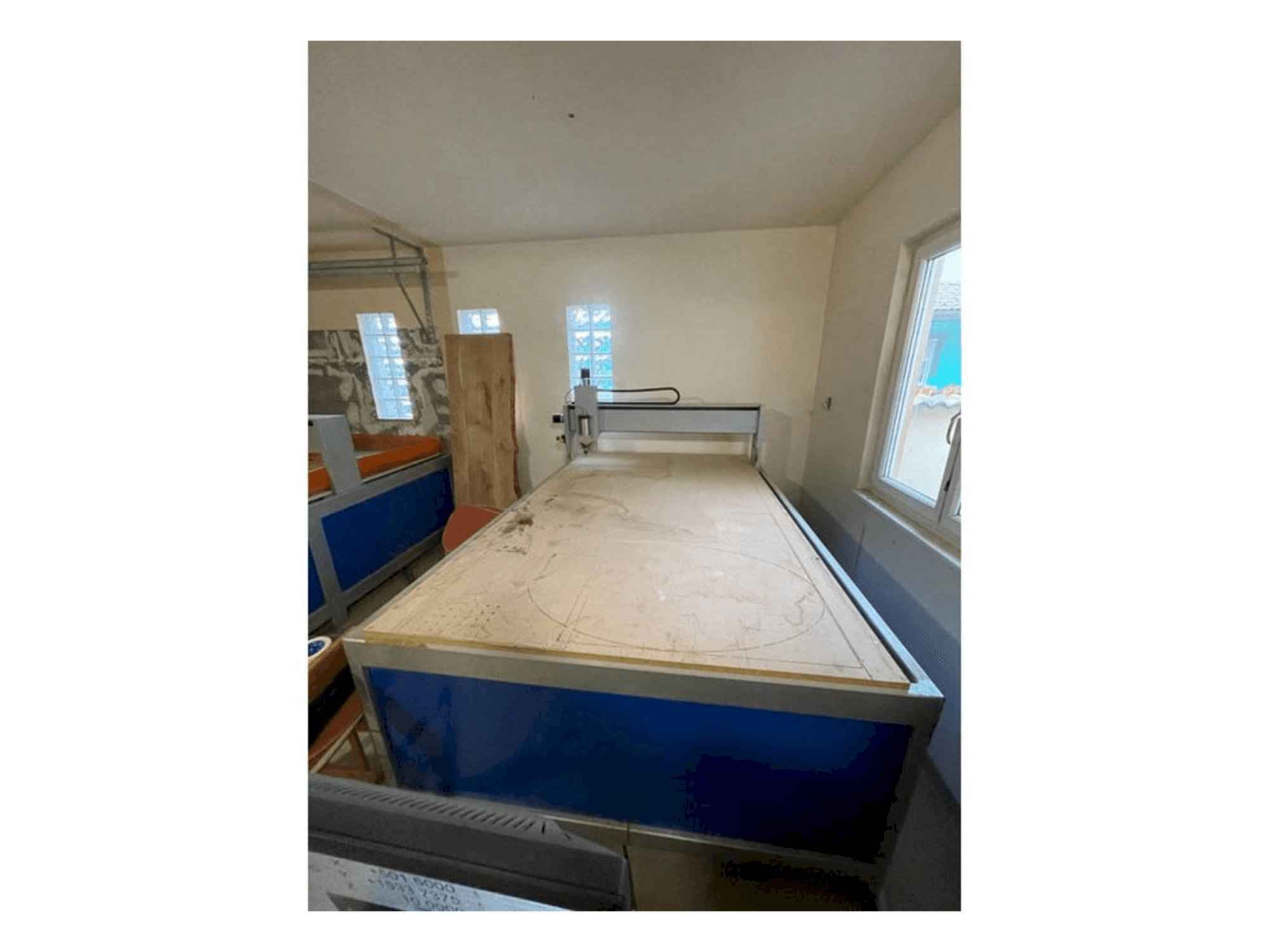 Front view of ALTMAN T2 machine