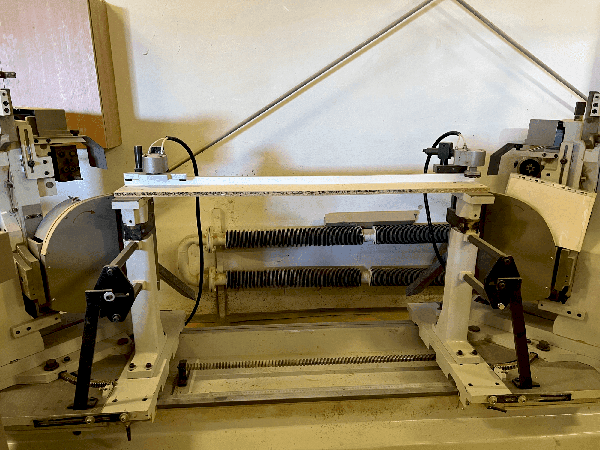 Front view of PADE NS21 machine