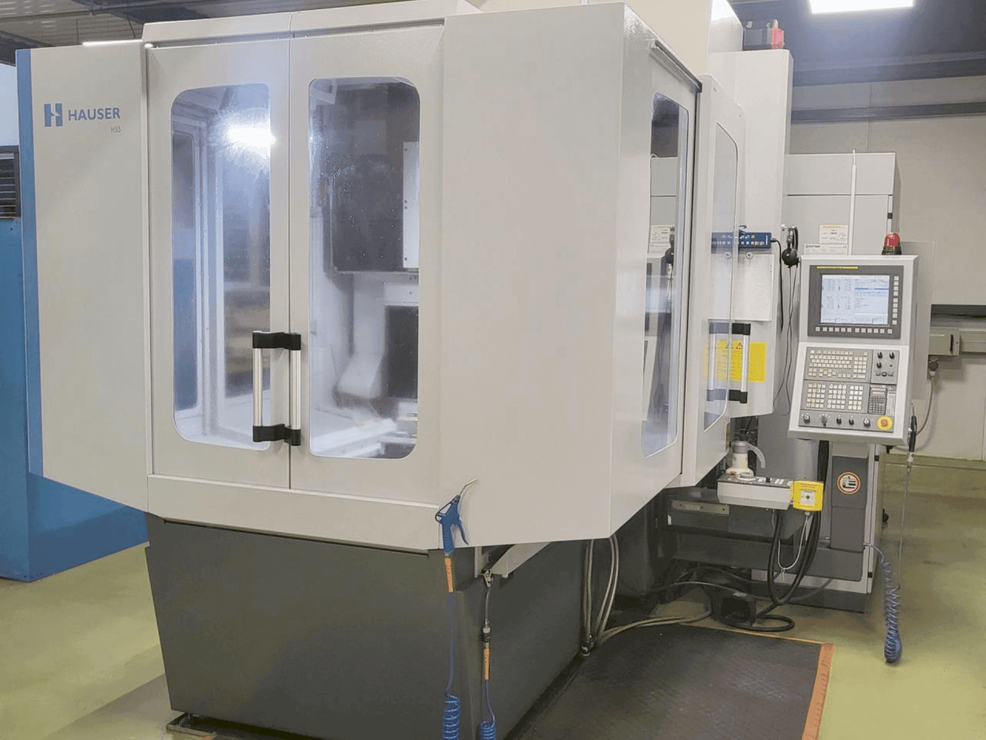 Front view of HAUSER KELLENBERGER H55-400 machine