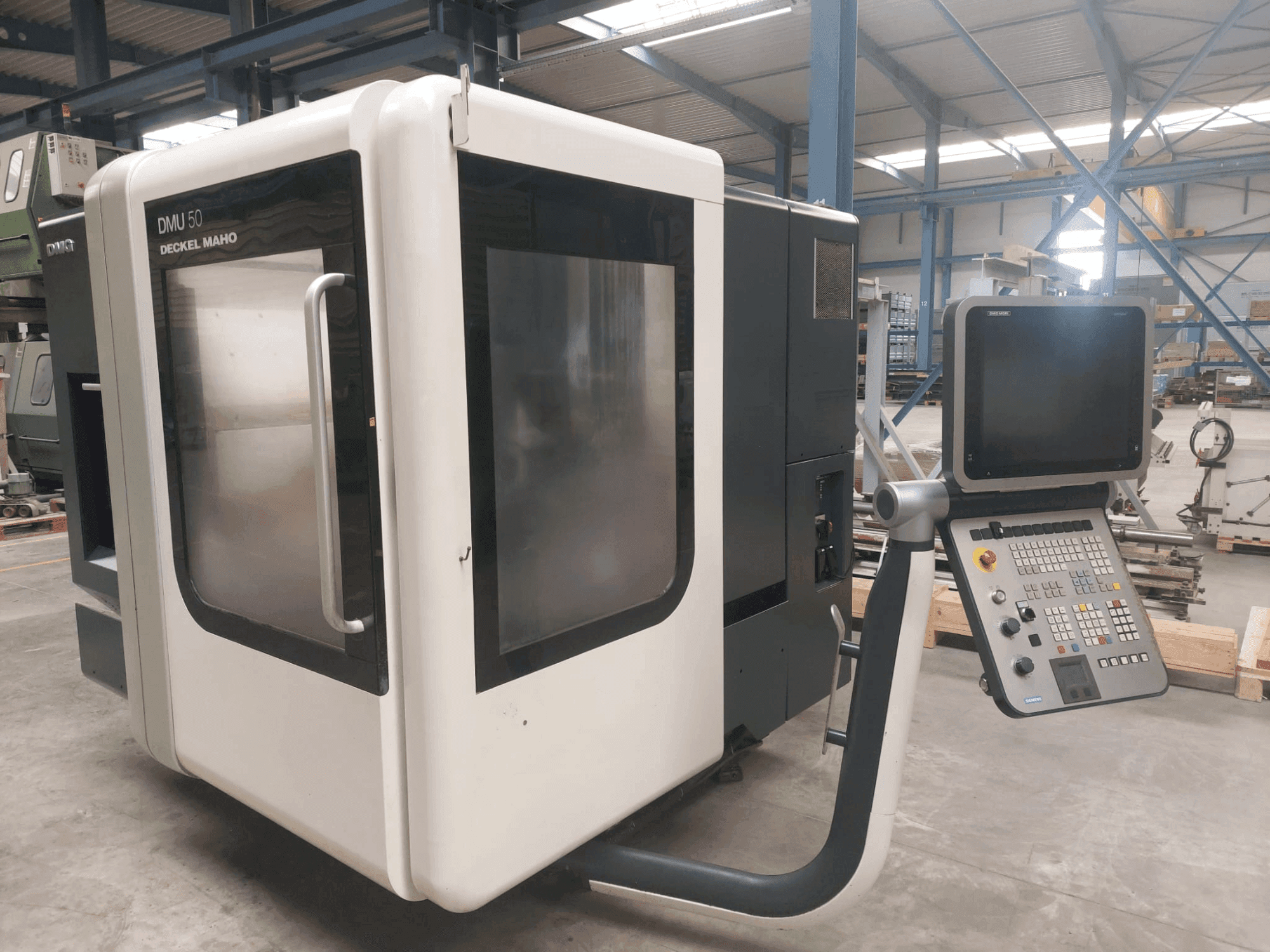 Front view of DMG DECKEL MAHO DMU 50 machine