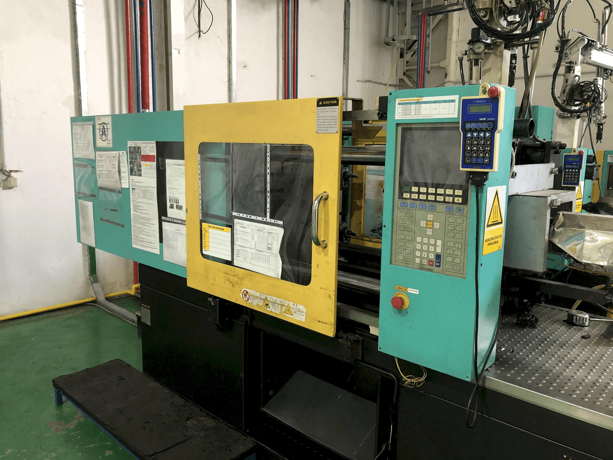 Front view of Hyundai K-150V machine