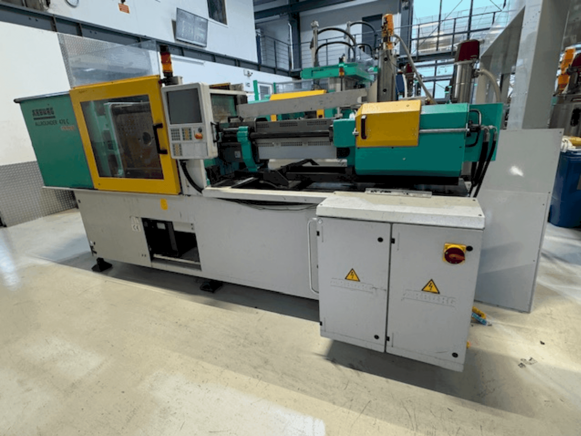 Front view of Arburg A470 C 1500-400 machine