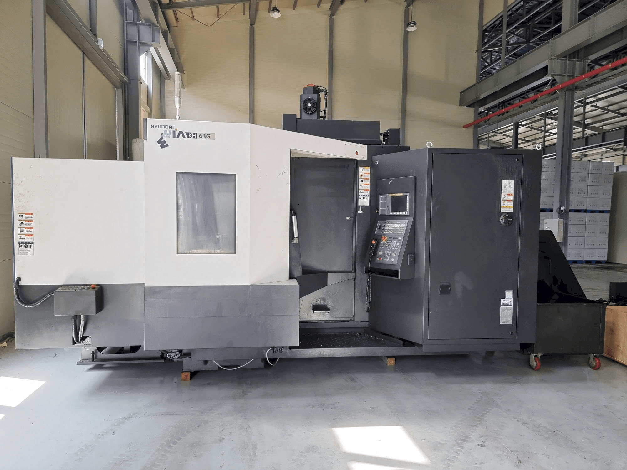 Front view of Hyundai Wia KH63G machine