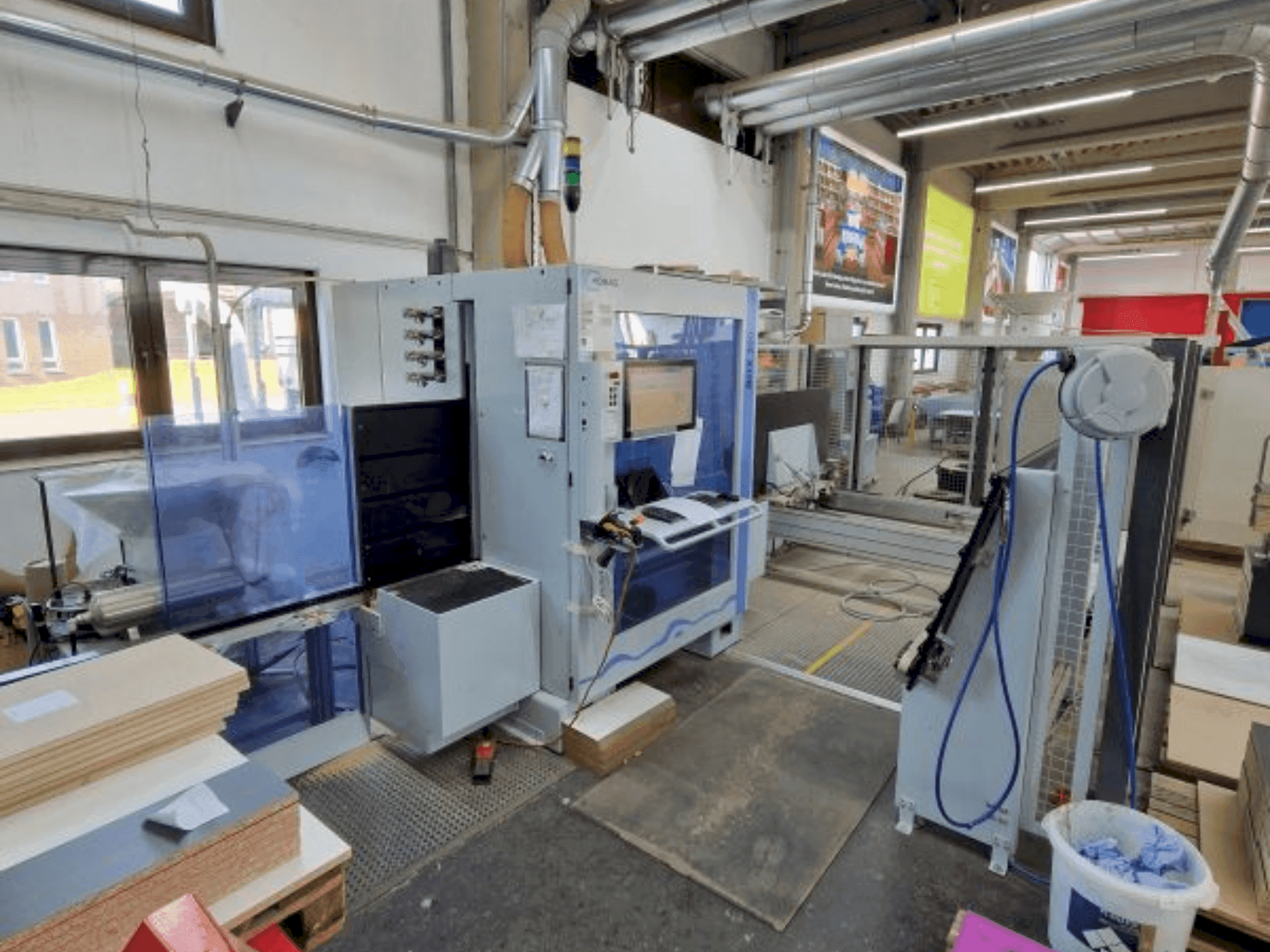 Front view of HOMAG Optimat BHX200/D machine