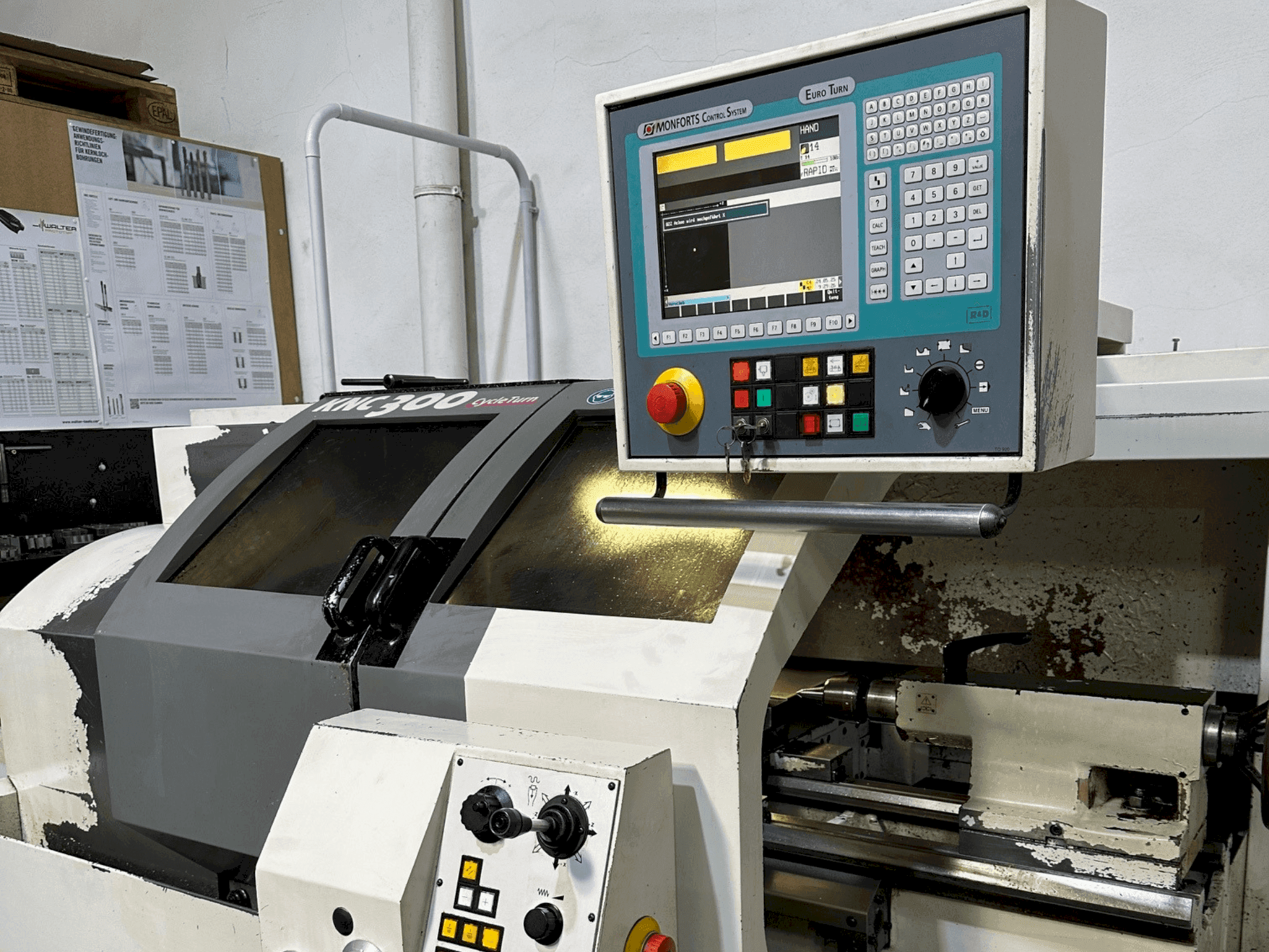 Front view of Monforts KNC 300 CycleTurn machine