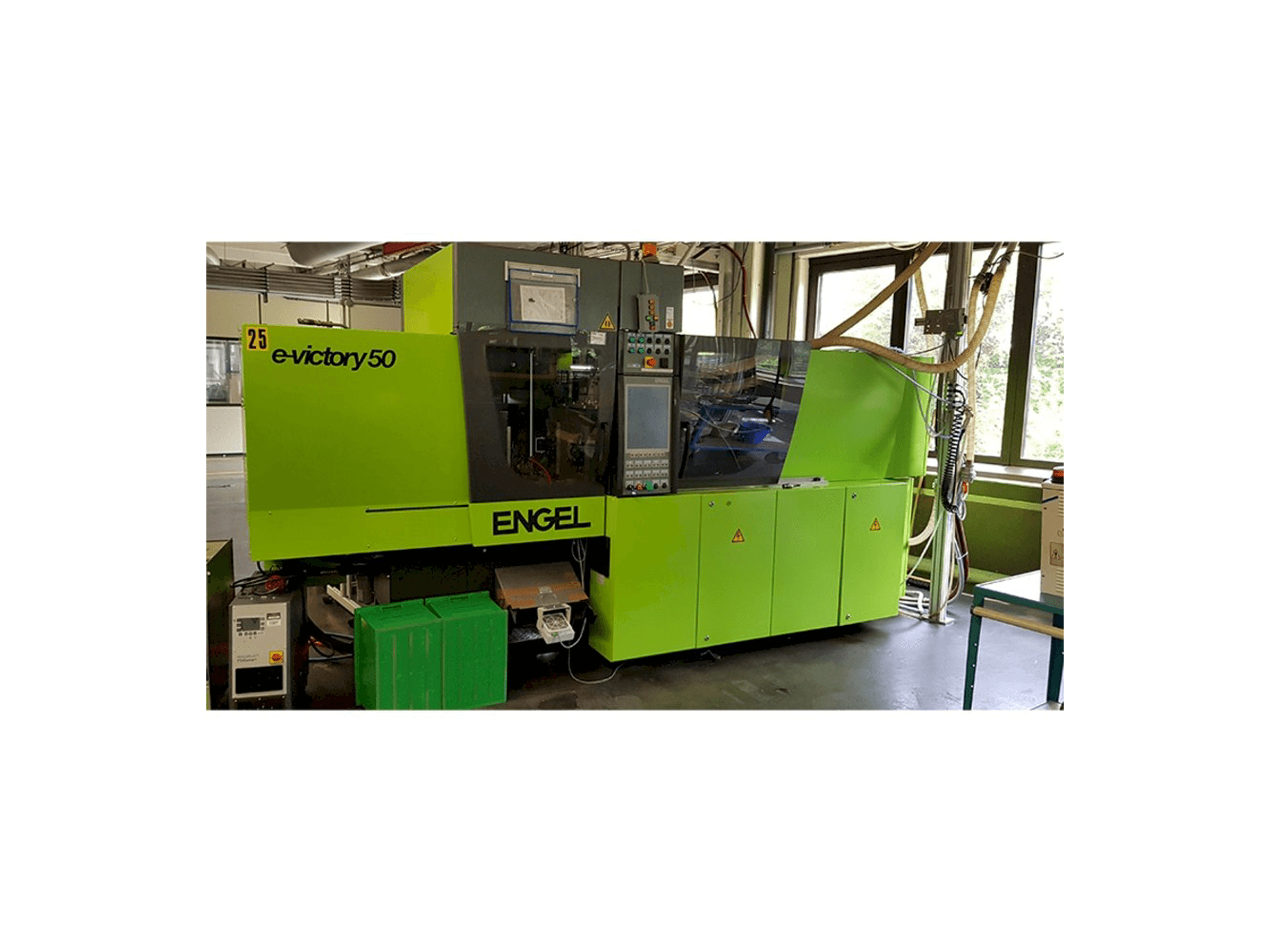 Front view of ENGEL e-Victory 200/50 machine