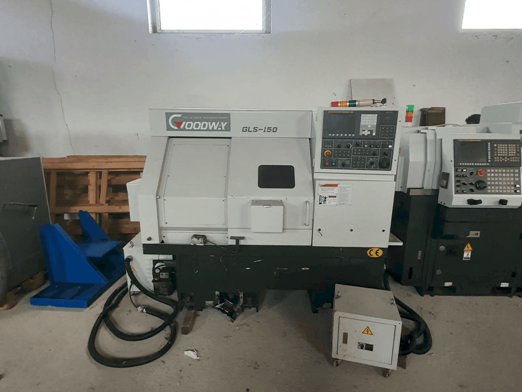 Front view of Goodway GLS-150 M machine