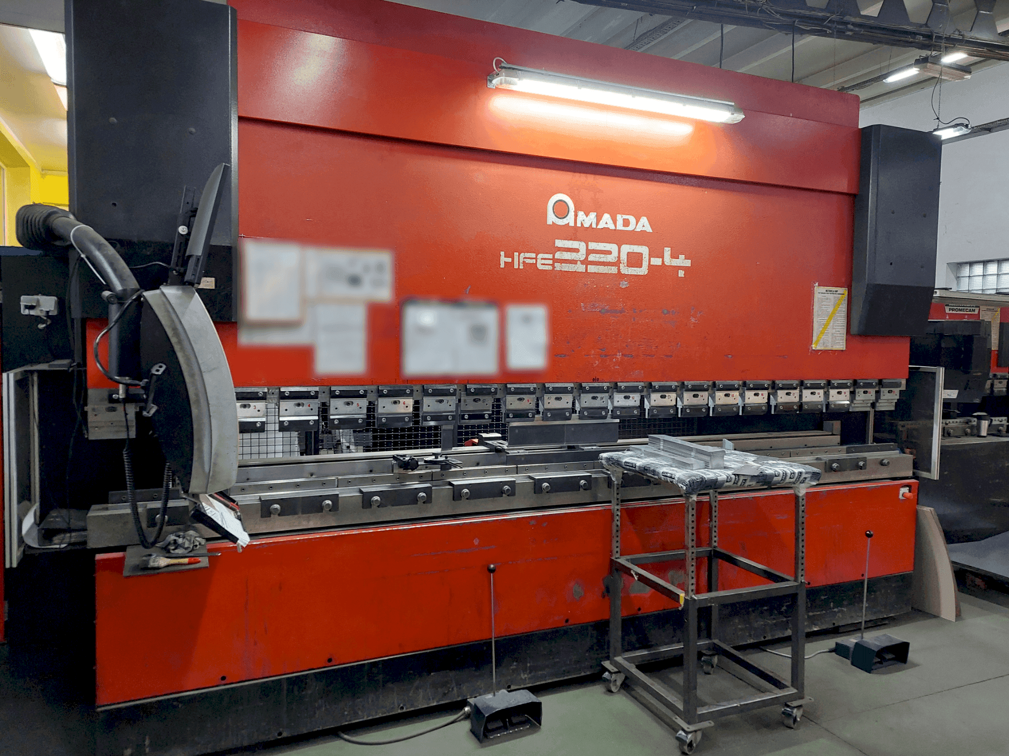 Front view of AMADA HFE 220-4 machine