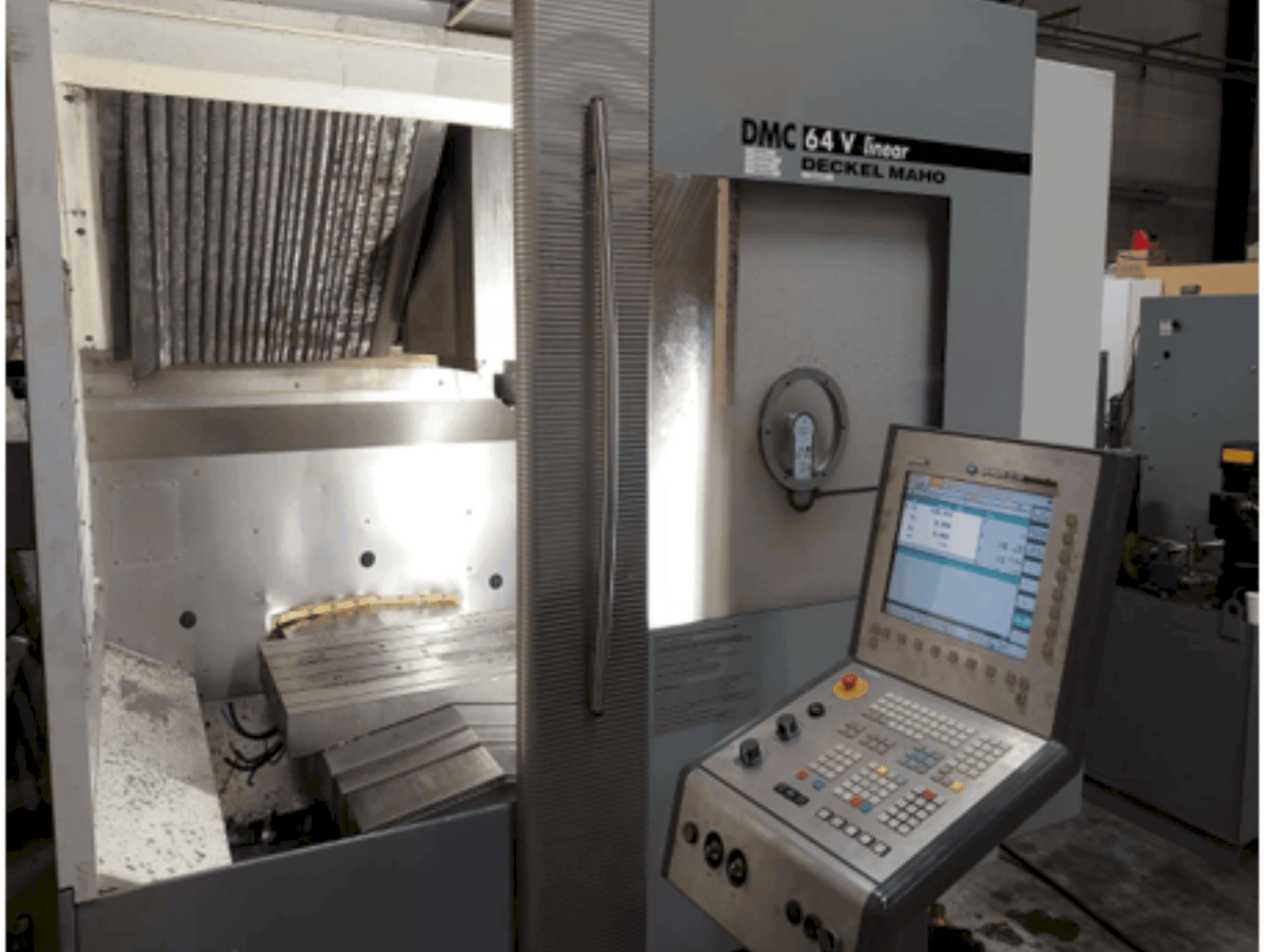 Front view of DMG DECKEL MAHO DMC 64V linear machine