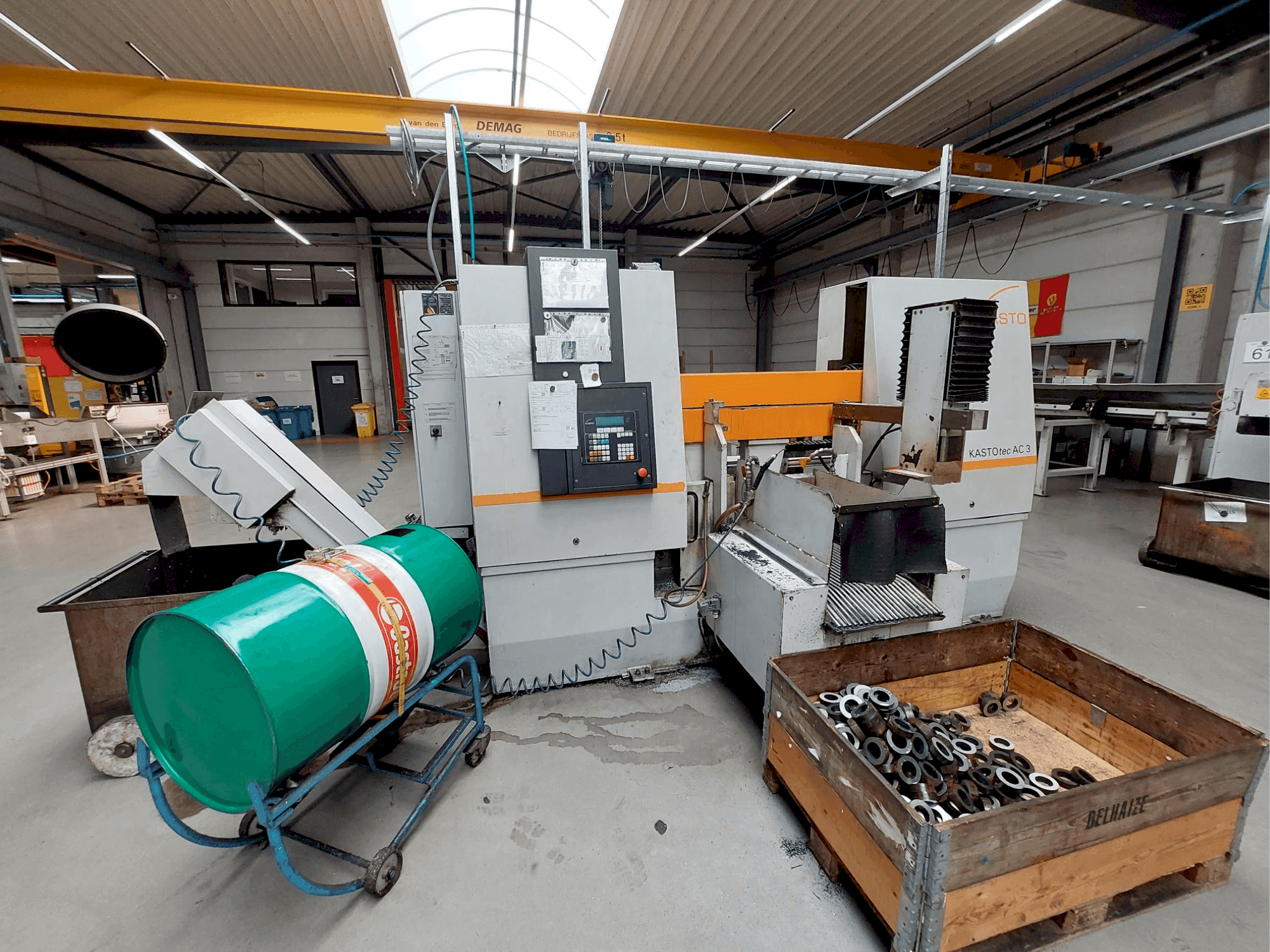 Front view of KASTO tec A3 machine