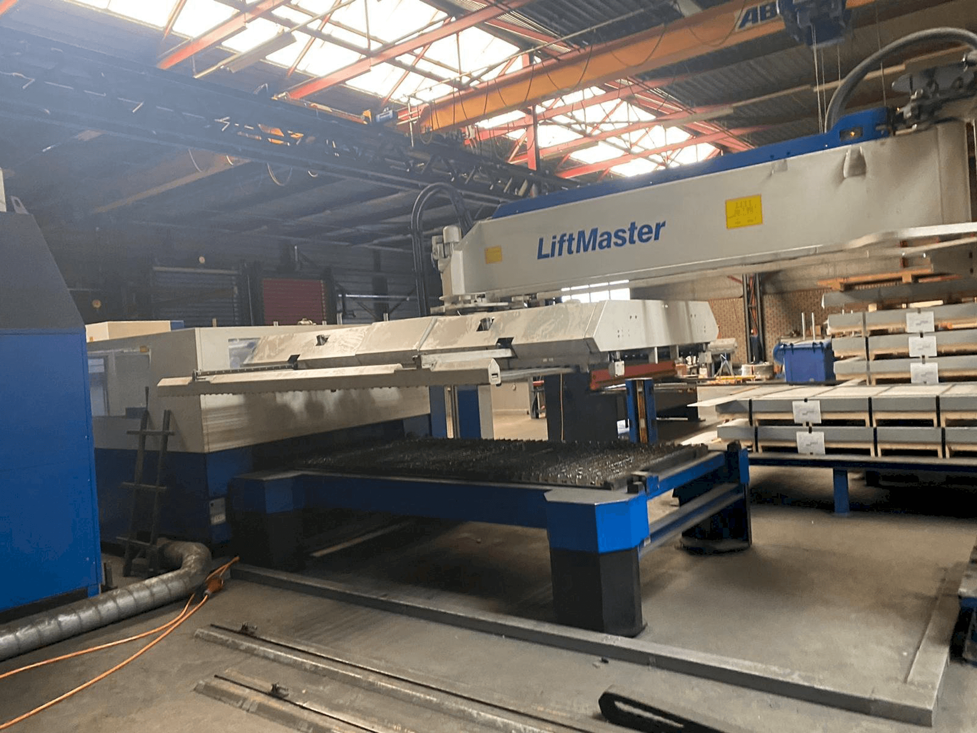 Front view of Trumpf Trumatic L3050 machine