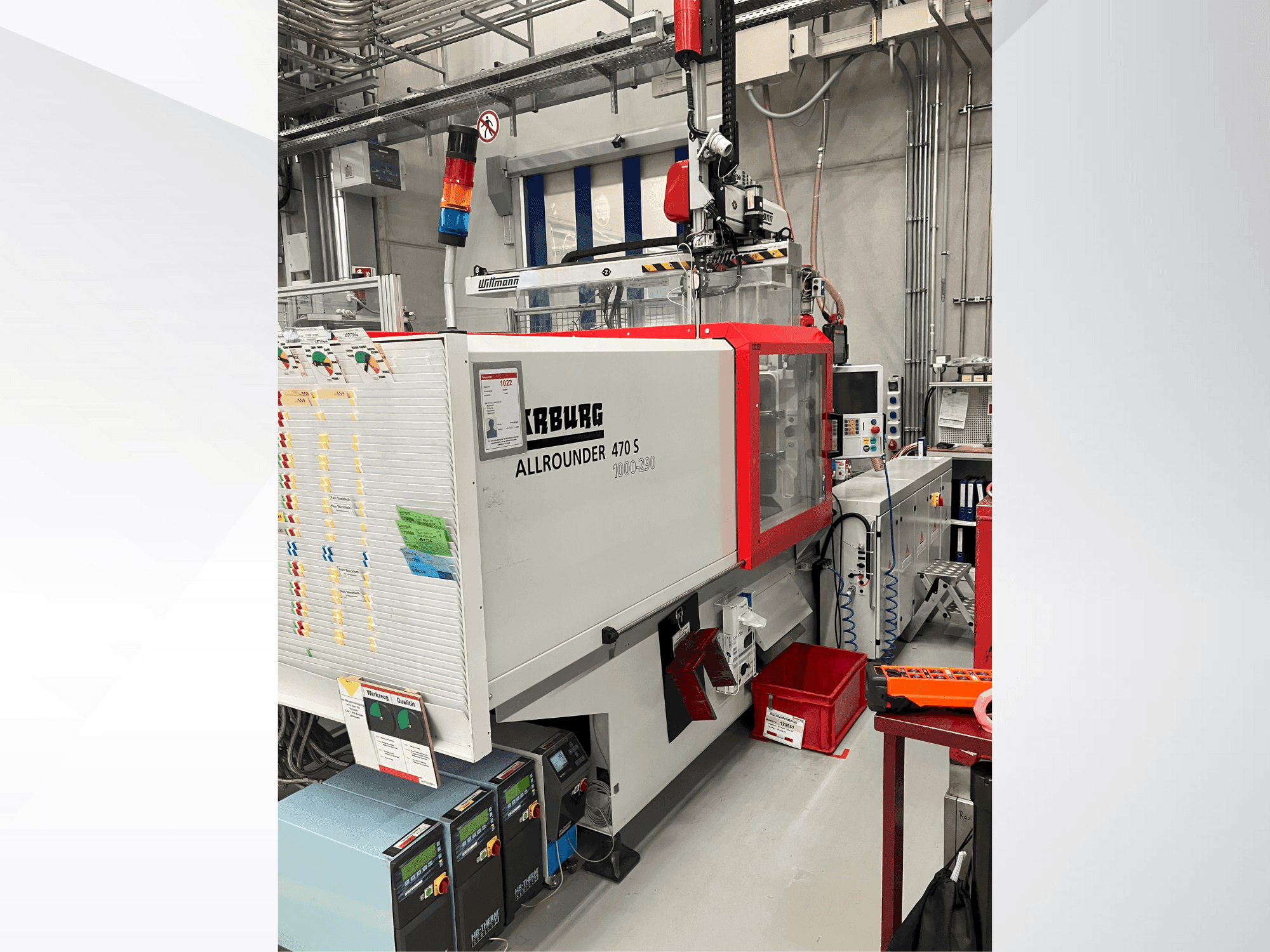 Front view of Arburg Allrounder 470 S 1000-290 machine