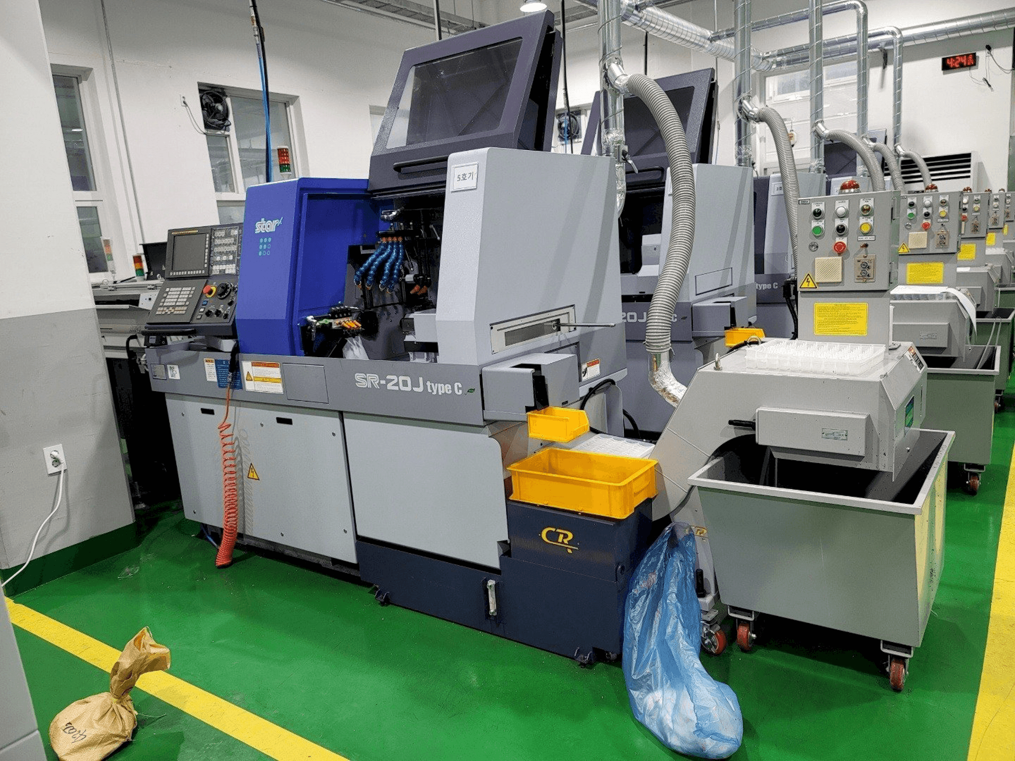 Front view of Star SR20J type C machine