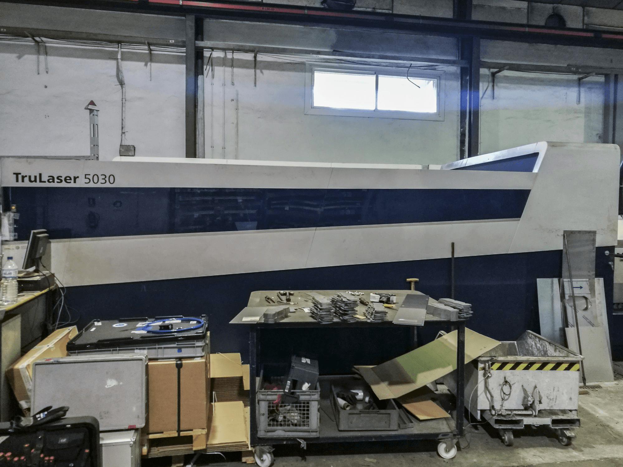 Right side view of Trumpf TruLaser 5030 fiber Machine