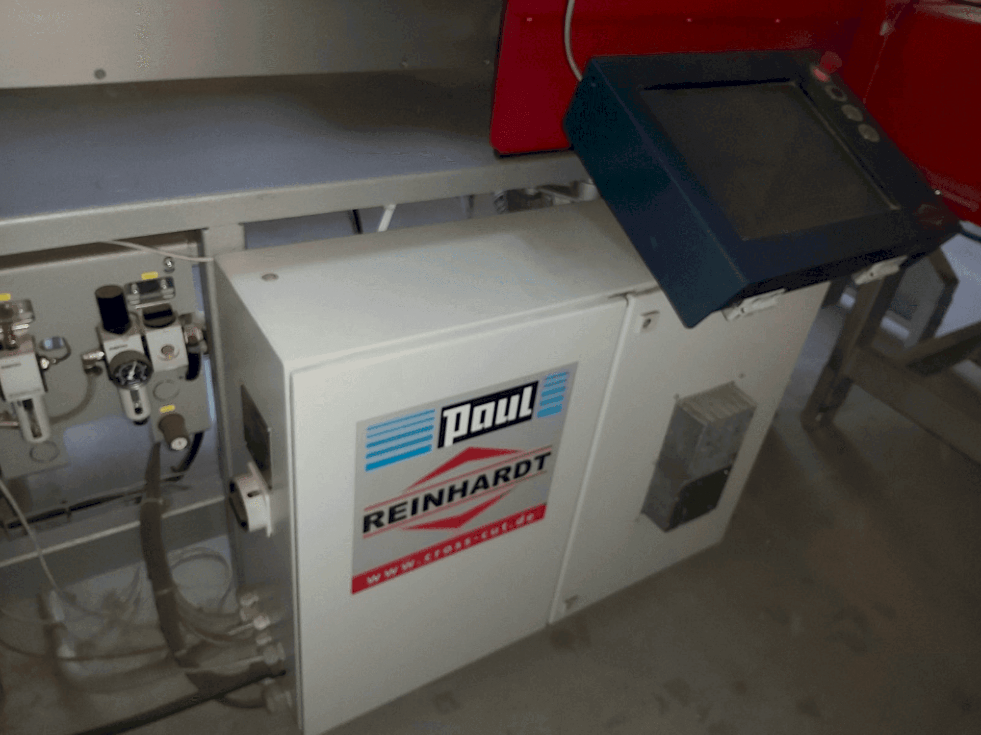 Front view of Paul Reinhardt SlimLine SL170 S60 machine