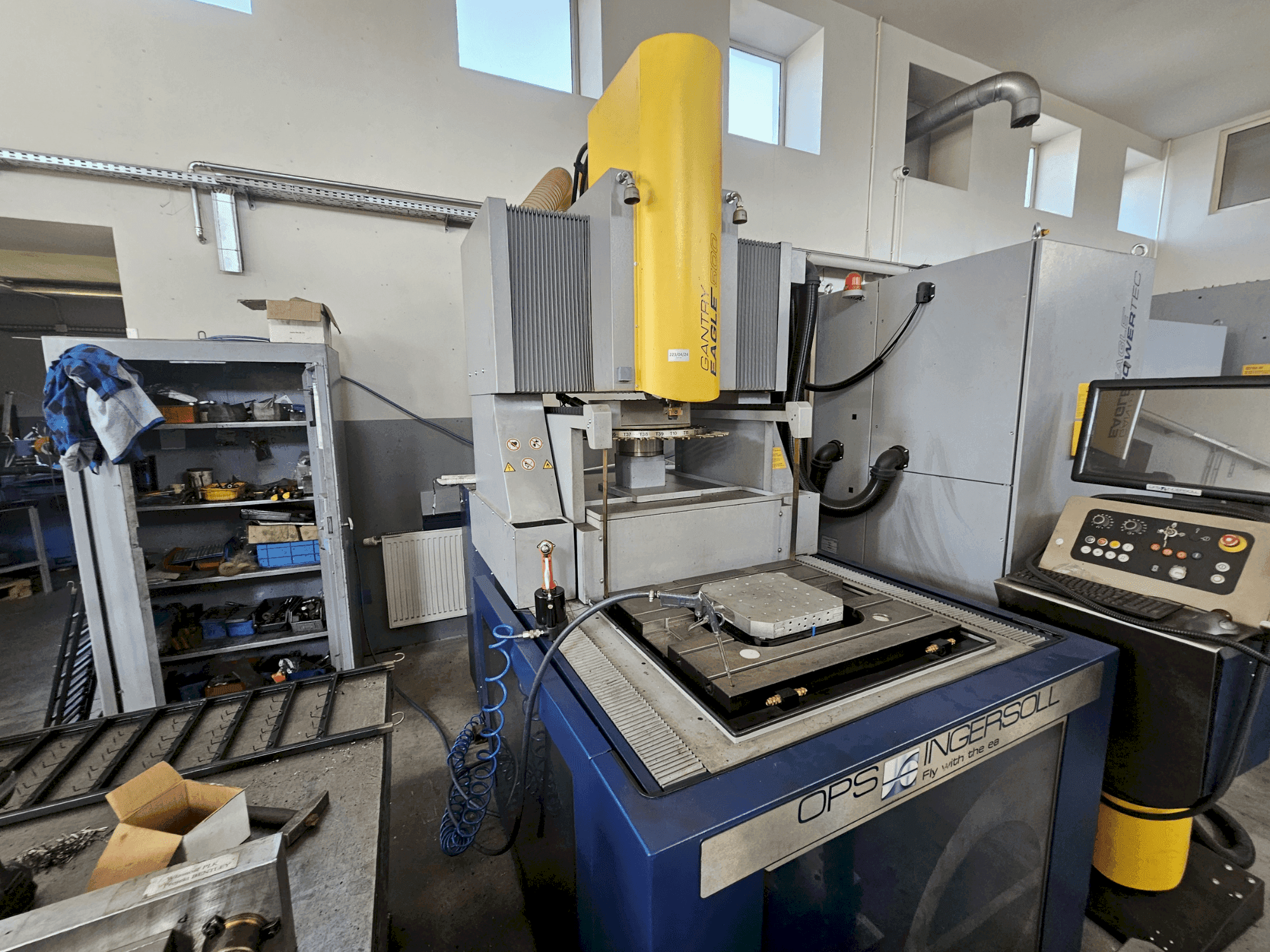 Front view of OPS INGERSOLL Gantry Eagle 500 machine