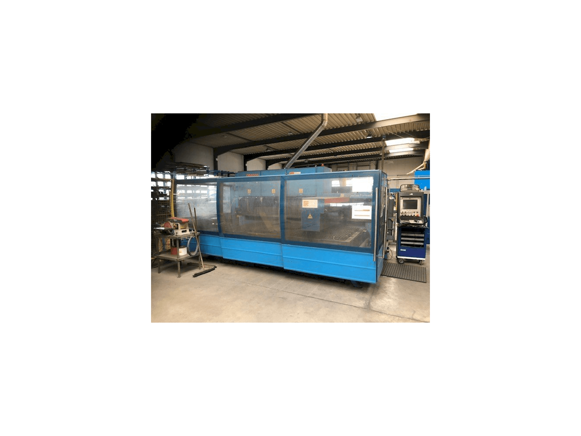 Front view of Prima Industrie Platino 1530 machine