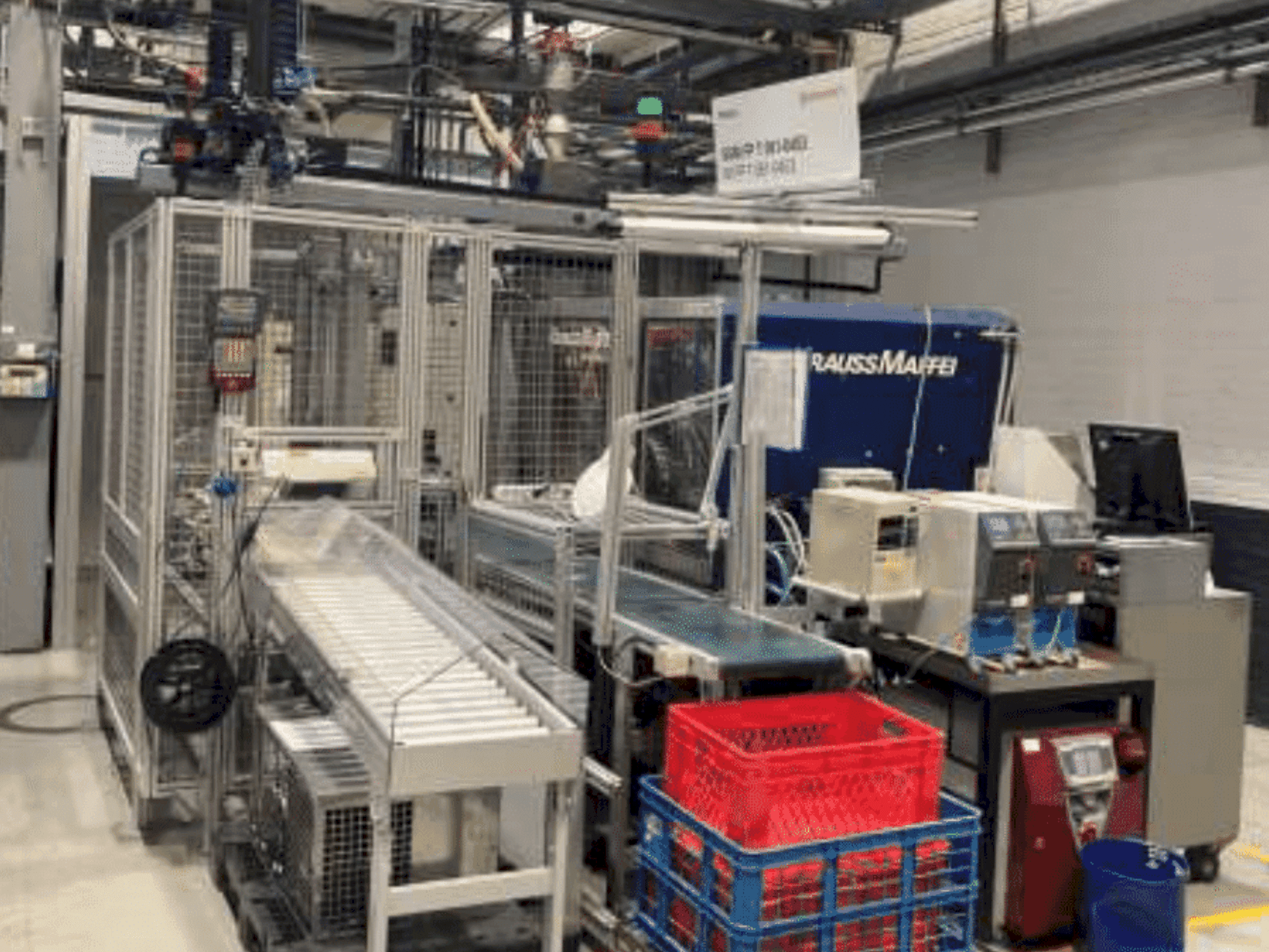 Front view of Krauss Maffei KM 125-390 C2 machine