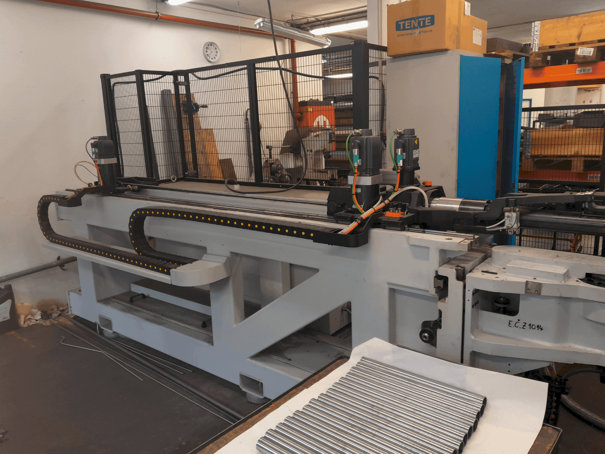 Front view of BLM ELECT 40 machine