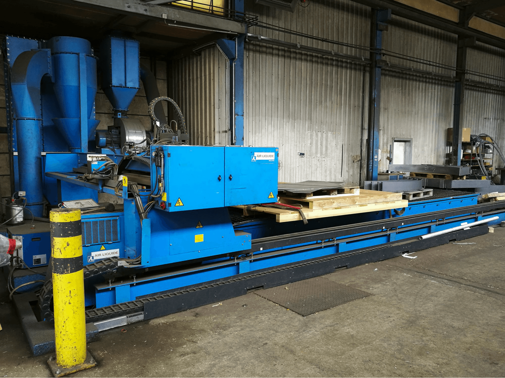 Front view of SAF PLASMATOME.B 25 machine